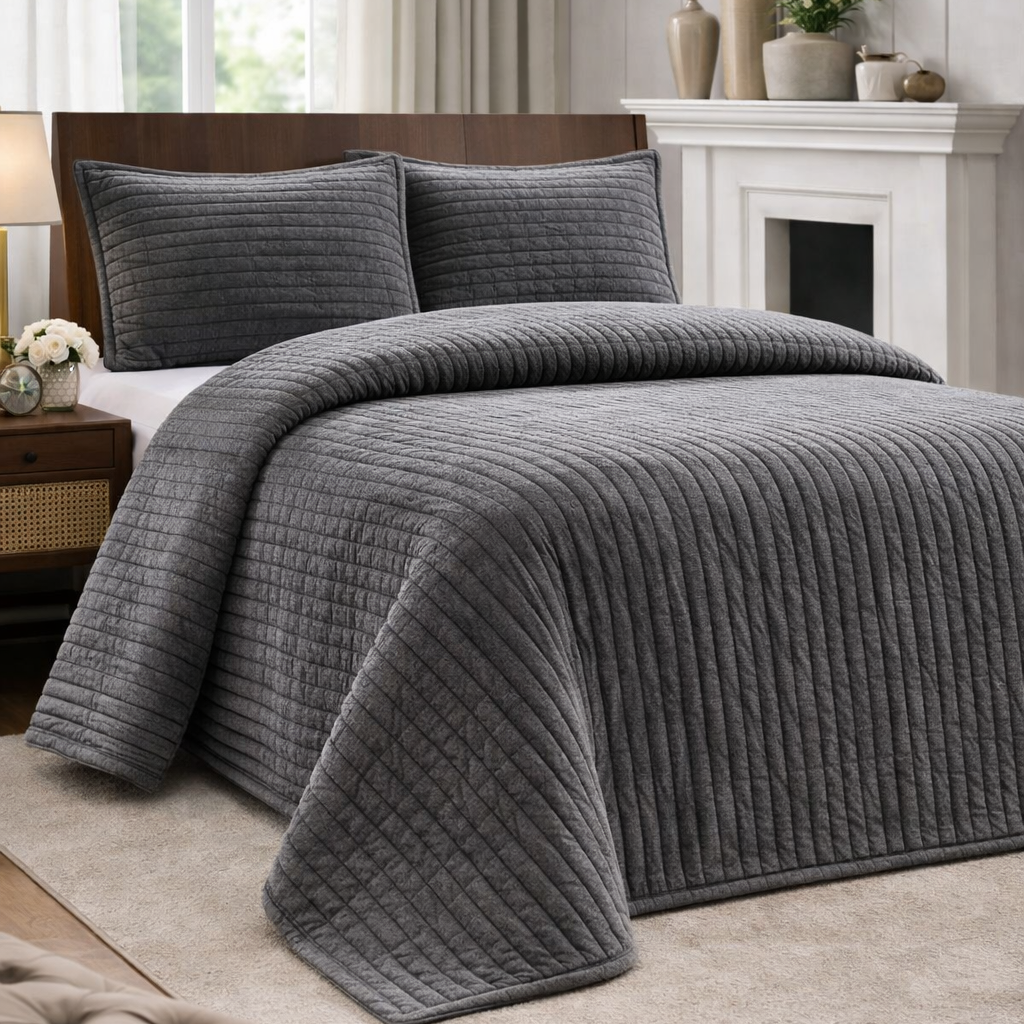 Premium Double Blanket Set – 220x240 cm Ultra Soft Cozy Blanket & 2 Pillow Covers